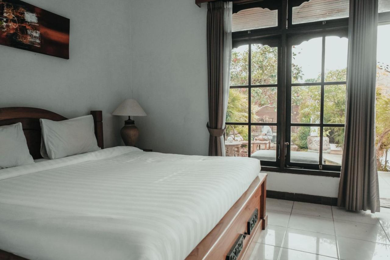 Sekar Arum Riverside Resort In Canggu Танаг-Лот Екстер'єр фото