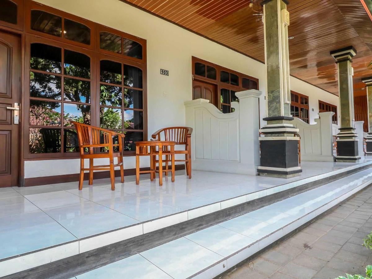 Sekar Arum Riverside Resort In Canggu Танаг-Лот Екстер'єр фото