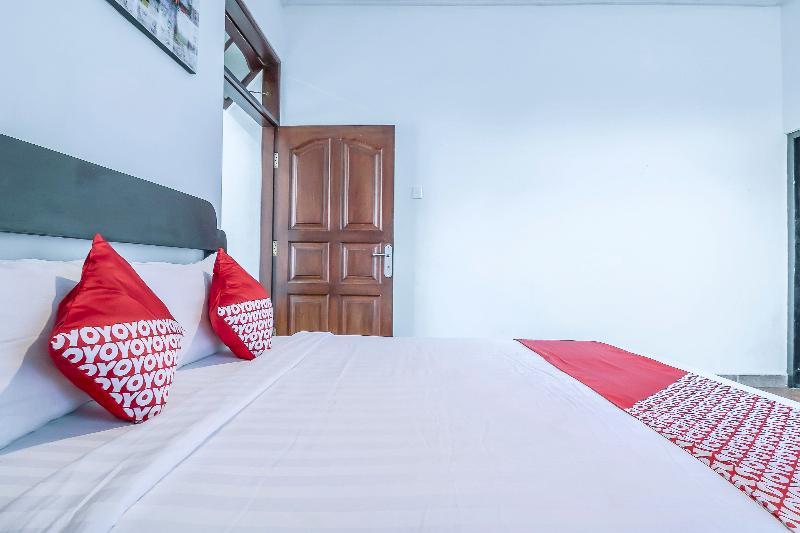 Sekar Arum Riverside Resort In Canggu Танаг-Лот Екстер'єр фото